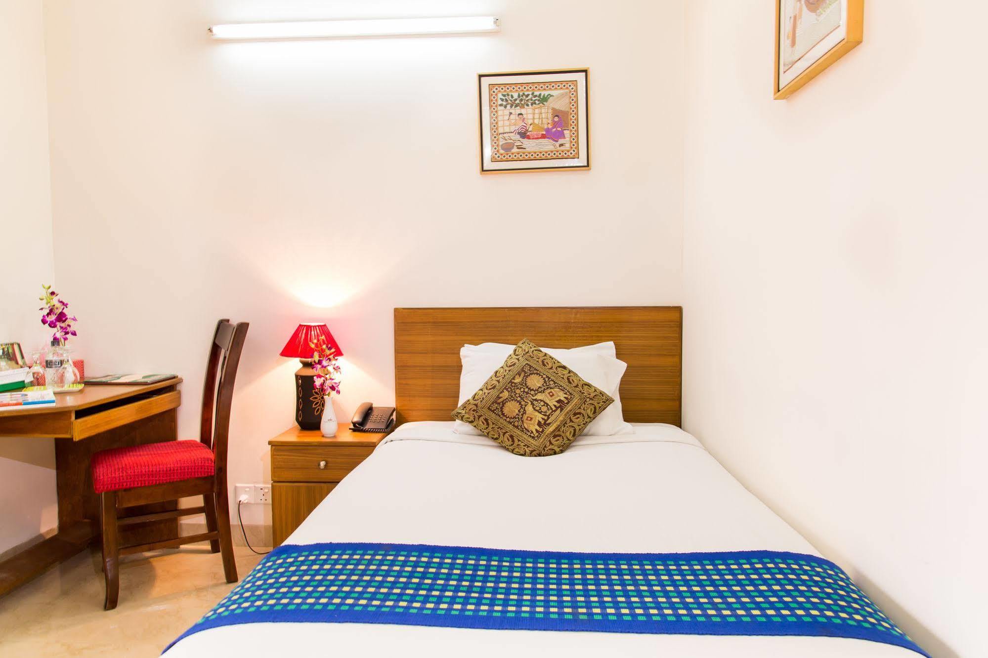Dhaka Golden Inn - Banani'Lakeside Extérieur photo