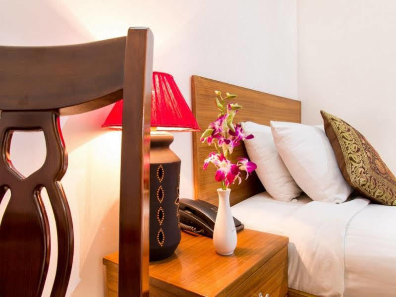 Dhaka Golden Inn - Banani'Lakeside Extérieur photo