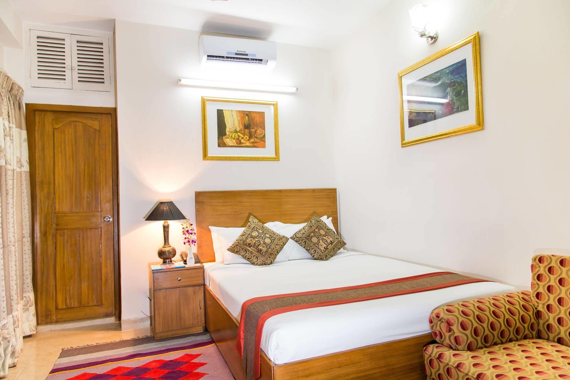 Dhaka Golden Inn - Banani'Lakeside Extérieur photo